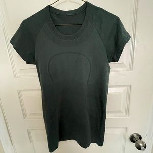 LULULEMON tech short sleeve top- olive green!
